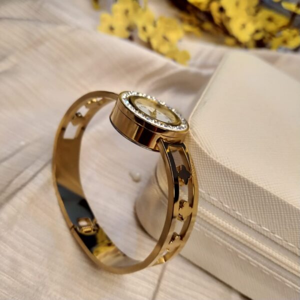 Zirconia Clover Stainless Steel Watch (Gold) - Image 2