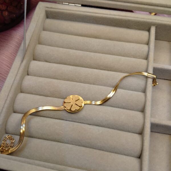 Gold Floral Bracelet